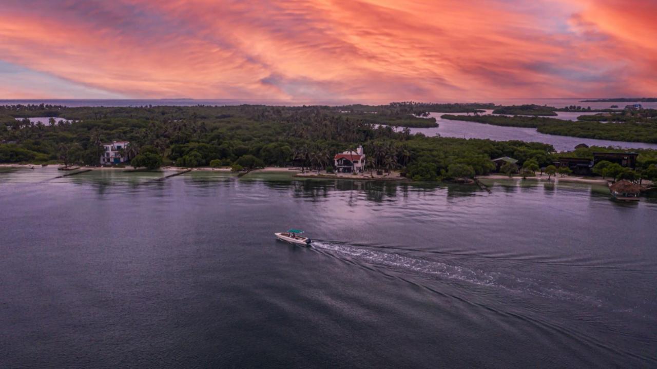 Sal Si Puedes Hotell Tintipan Island Eksteriør bilde